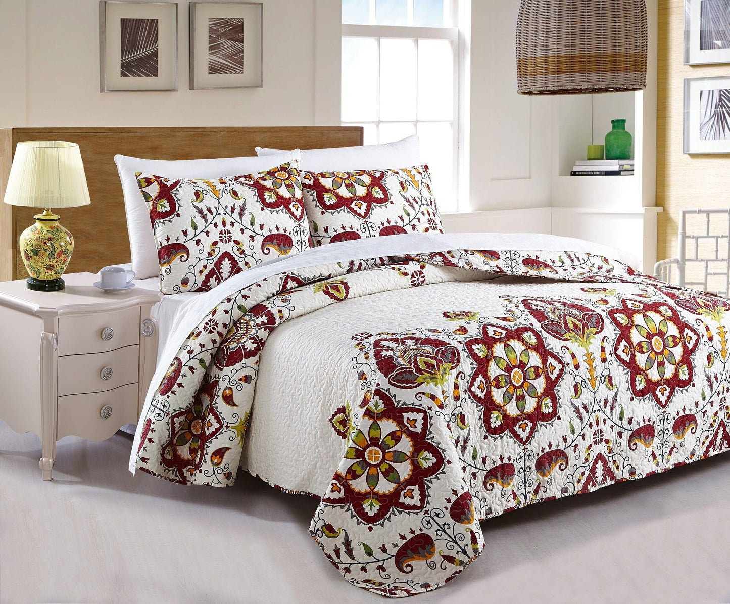 Casablanca Garden Mediterranean Floral Quilted Bedspread - DaDa Bedding