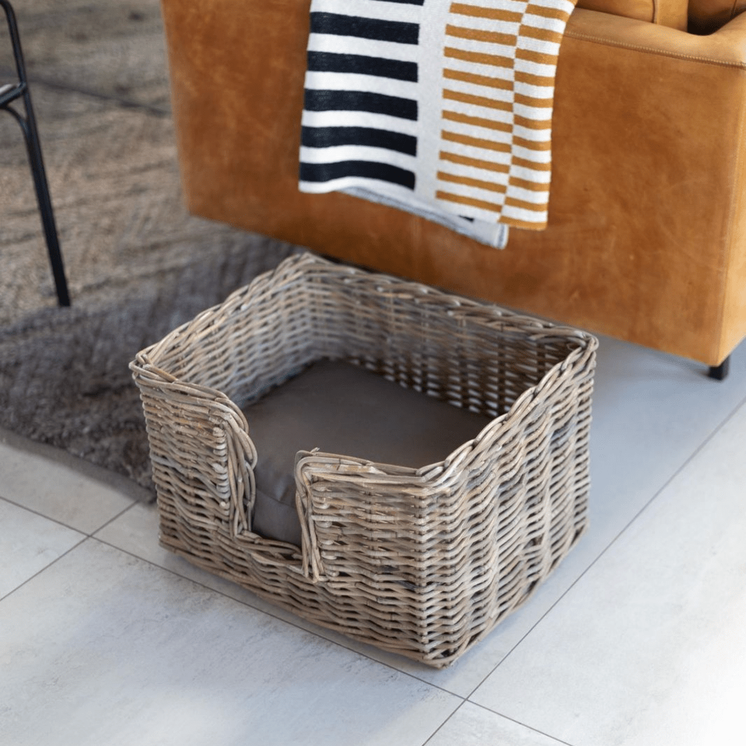 Rattan Pet Bed with Pillow
