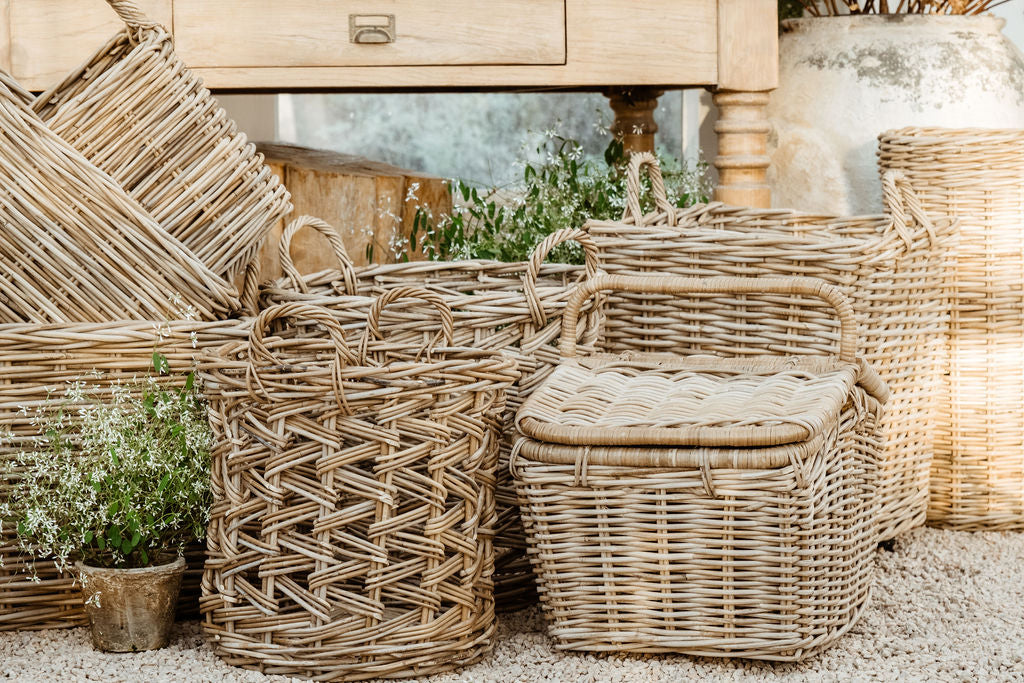 Round Basket with Zig-Zag Weave